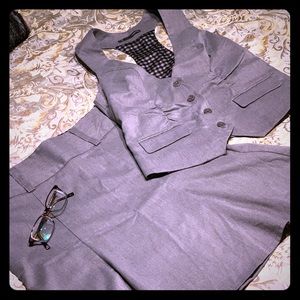 Ladies Maurice (med) vest & (5/6) skirt combo